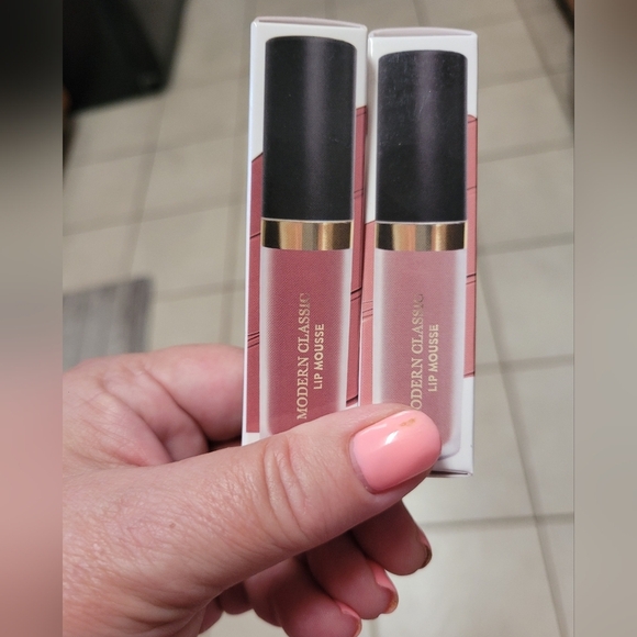 Laura Geller Modern Classic Matte Lip Gloss x 2 Bare Beige Rich Rose Nude Pink - Picture 3 of 5